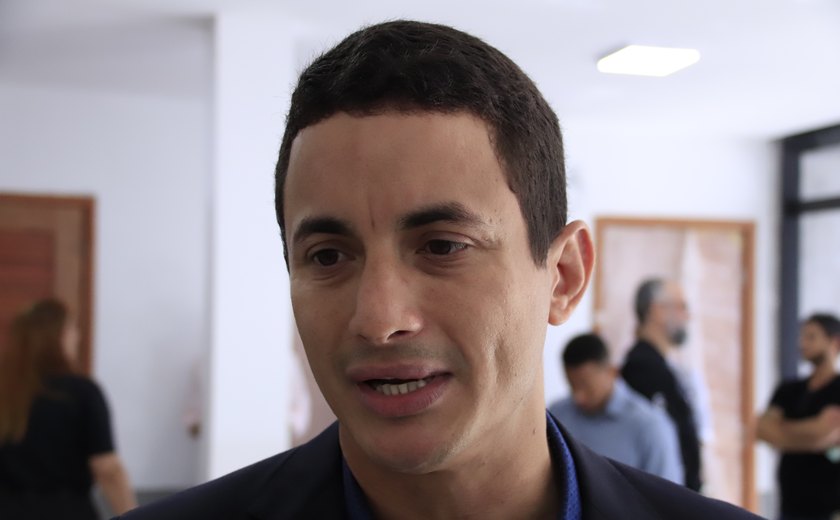 Polícia Federal pede a prisão de delegado-geral da Polícia Civil de Alagoas