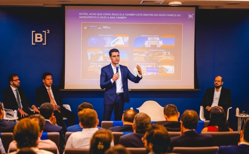 Prefeito vai à Bolsa de SP para ampliar investimentos na educação pública de Maceió