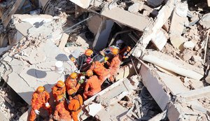 Corpo de Bombeiros confirma duas mortes no desabamento de prédio em Fortaleza