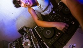 Fernanda Guimarães, Huná e DJ Clariar comandam programação musical em evento no Theatro Homerinho neste sábado (29)