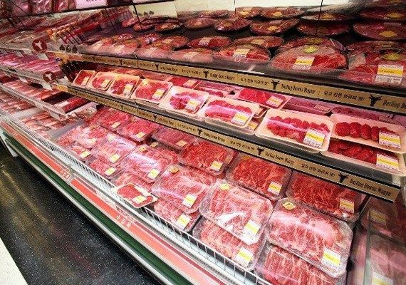 Governo suspende exportação de frigoríficos investigados na Carne Fraca