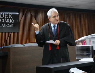 Júri em Maceió absolve irmã acusada de ser mandante de assassinato