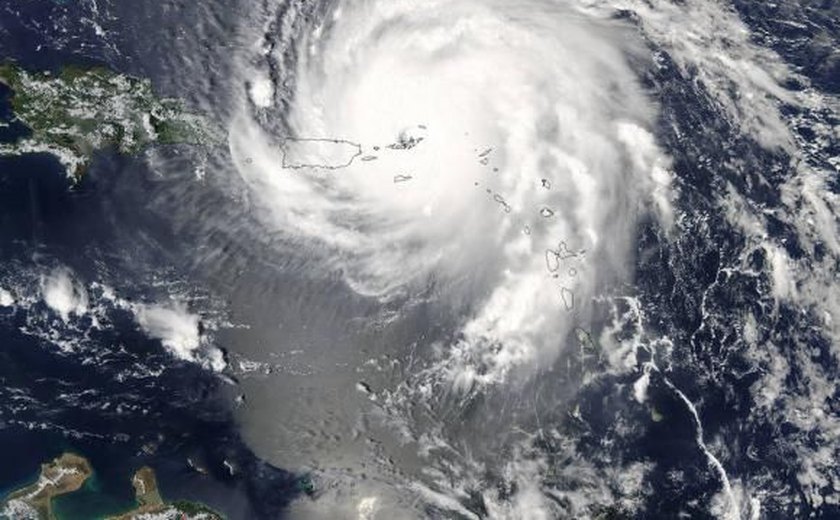 Cientistas dizem que furacões como o Irma são evidência de aquecimento global