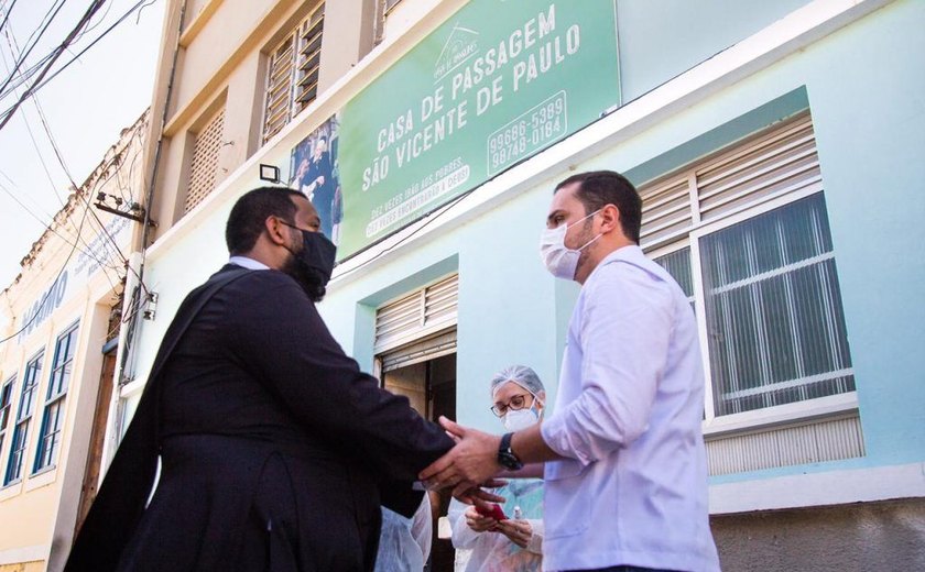 Hospital de Campanha recebe 23 pacientes da Casa de Passagem São Vicente de Paulo