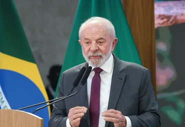 Fome é irmã da guerra, diz Lula no Fórum Mundial da Alimentação