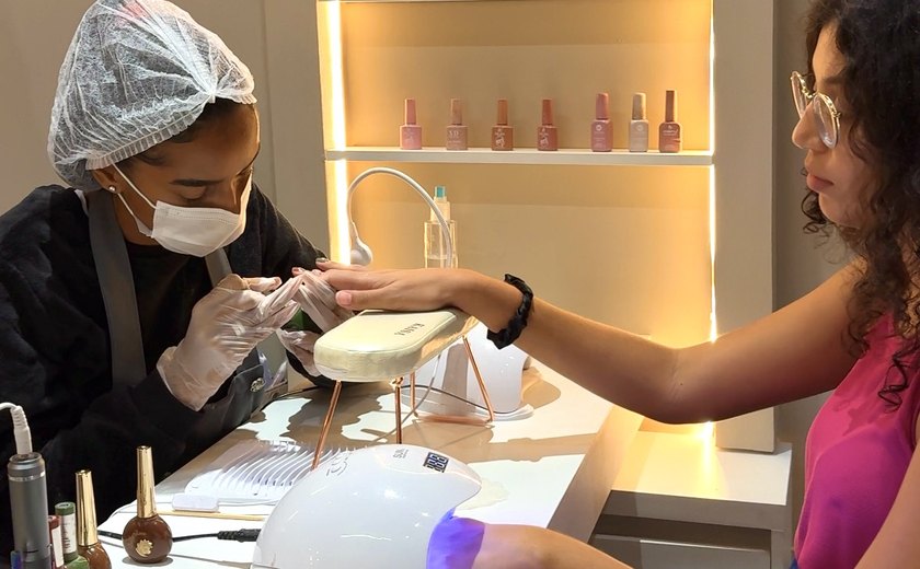 Alta estação impulsiona criação de vagas e movimenta o mercado de trabalho em Maceió