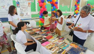 Feira de troca de livros acontece sábado na orla de Maceió