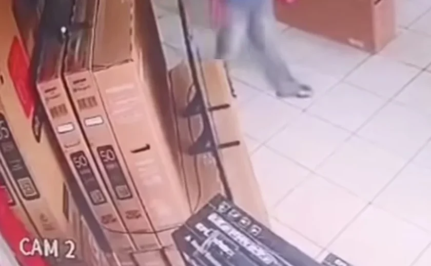 Furto de caixa de som é registrado em loja no Sertão de Alagoas