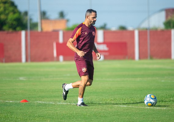 CRB encara Rio Branco-AC na Copa do Brasil