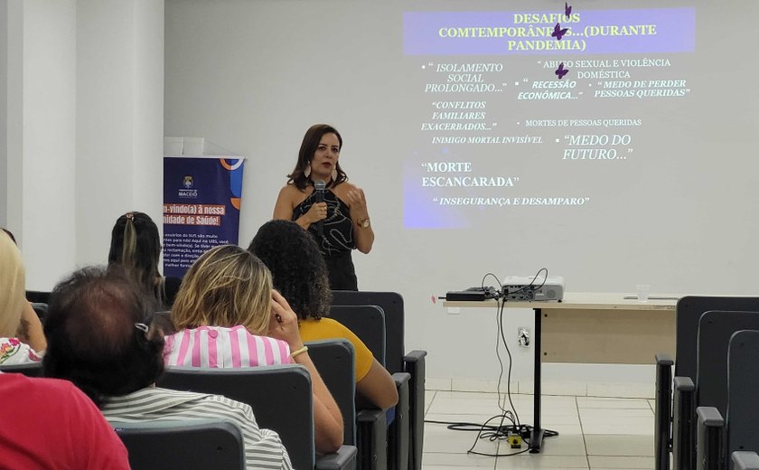 Profissionais da Prefeitura de Maceió participam de seminário sobre saúde mental na adolescência