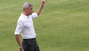 Diretoria decide manter o técnico Hernán Crespo como técnico do São Paulo