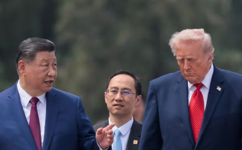 China pede que EUA parem de 'se preparar para a guerra' no espaço