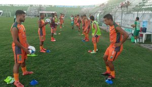 Jogadores que não participaram da apresentação oficial do Coruripe já estão na cidade