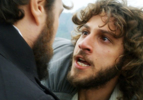 Joaquim desiste de Anna sob ameaça