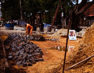 Brota na Grota avança com pavimentação em comunidades vulneráveis de Maceió