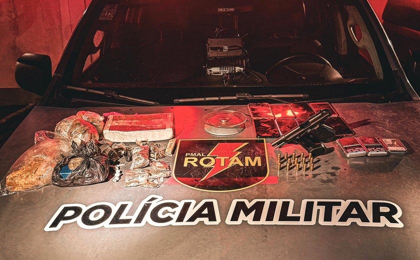 PM apreende armas de fogo e quase 3 kg de drogas na capital e interior