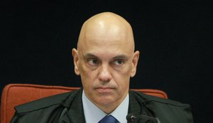 Moraes autoriza STF a julgar militares envolvidos no 8 de janeiro