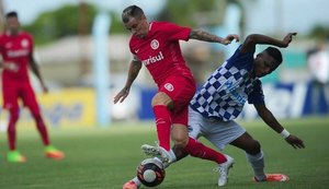 Internacional passa sufoco mas vence o São José pelo Campeonato Gaúcho