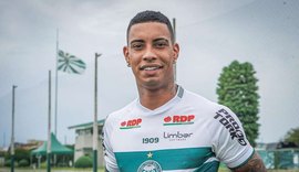 Alef Manga vai da Série D à Série A em 2 anos e busca manter fase artilheira no Coritiba