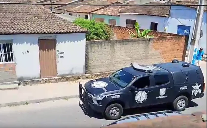 Mãe é suspeita de manter filha de 14 anos em cárcere privado em Maceió