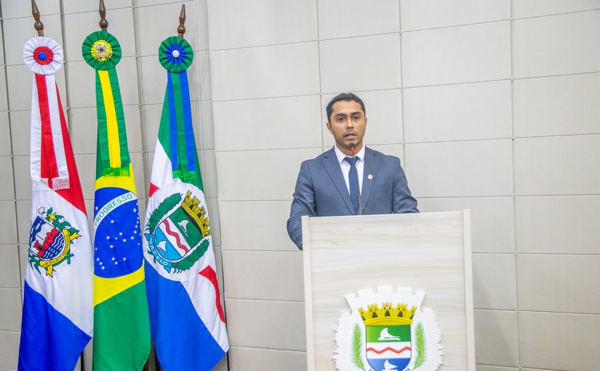 Vereador David do Emprego denuncia furtos em imóveis abandonados e critica descaso com segurança em Maceió