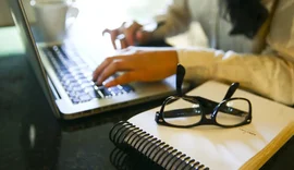 Educação superior tem retração nas matrículas em 2025, com destaque para tendência de queda da EAD