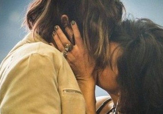 'Rock Story': Mariane agarra Gui e se surpreende com reação violenta