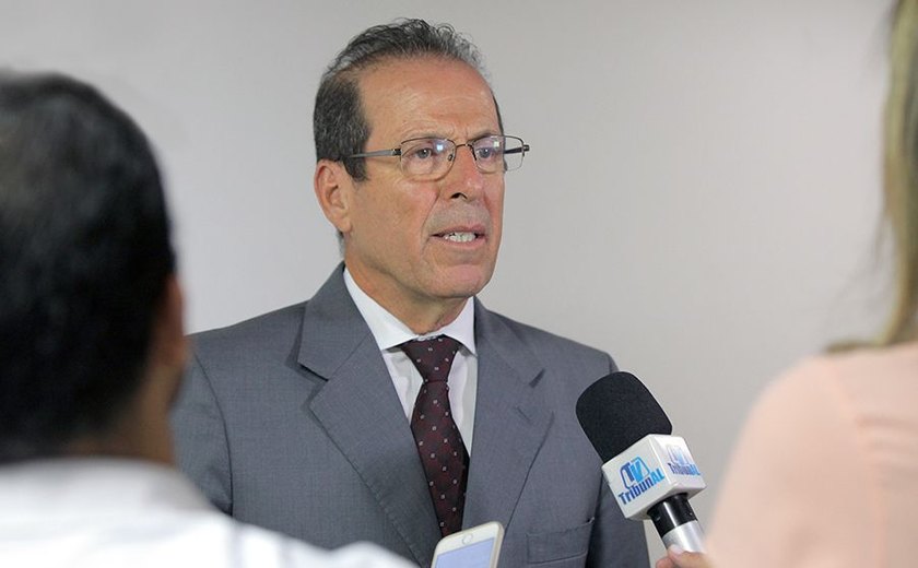 Juiz Braga Neto rebate acusações feitas pelo presidente do Sindapen em coletiva
