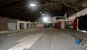 Mercado de Jaraguá inicia requalificação após transferência de permissionários