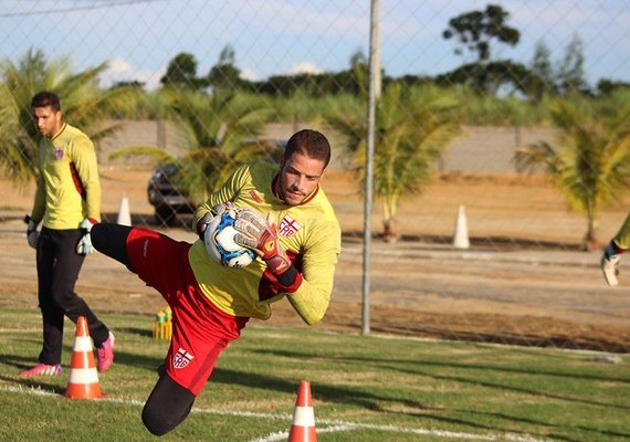 CRB treina no Rio de Janeiro para o jogo contra o Botafogo