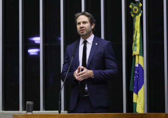 Câmara aprova relatório de Pedro Vilela favorável ao rateio do Fundef para professores