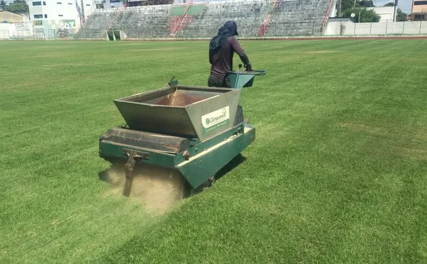 FAF avança em melhorias dos gramados para o Campeonato Alagoano 2026
