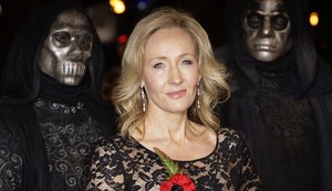 J.K. Rowling pede desculpas por ter 'matado' Snape em 'Harry Potter'