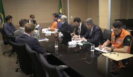 Ministro assegura moradias para realocação de famílias do bairro do Mutange