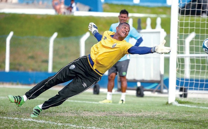 CSA concentra atenção no clássico contra o CRB pela Copa do Nordeste