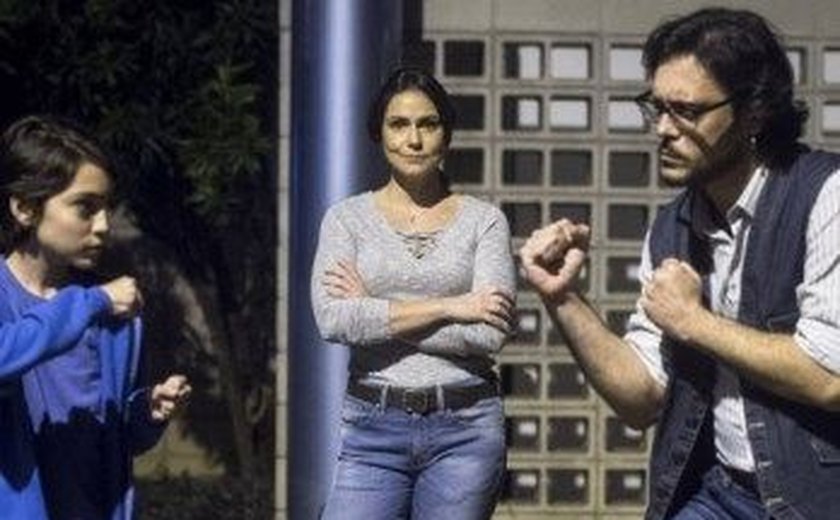 'Malhação': Roney e Julinho duelam pelo coração de Josefina