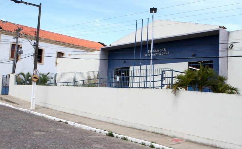 Prefeitura de Marechal e FIEA firmam convênio para utilização de escola do Sesi