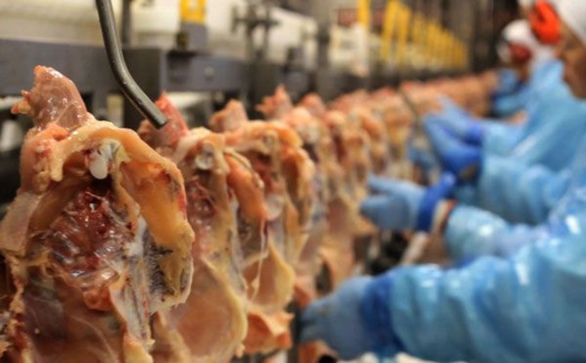 Hong Kong decide retirar do mercado carne de 21 frigoríficos brasileiros
