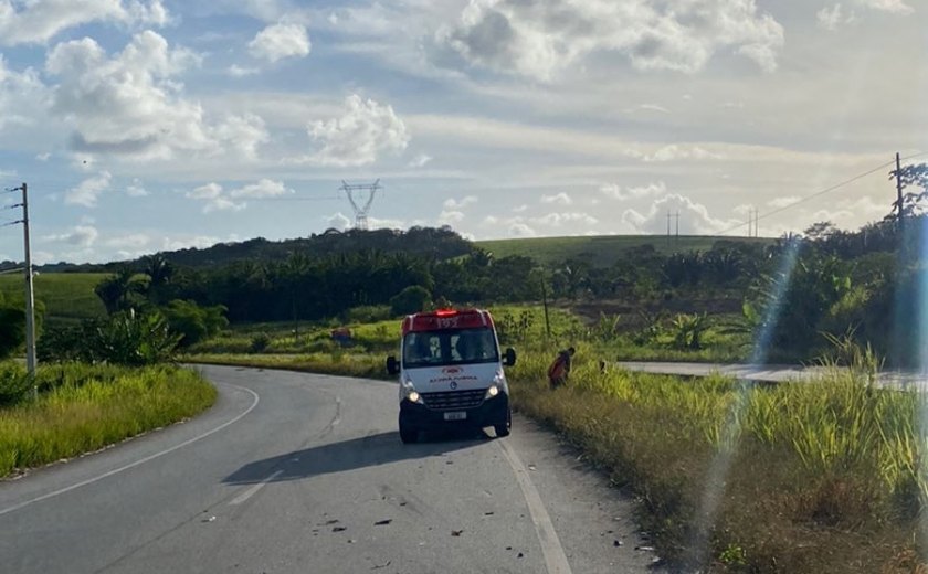 Motociclista anda na contramão e morre após colisão frontal em Rio Largo