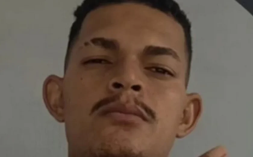 Jovem de 25 anos é morto a tiros dentro de casa no Sertão de Alagoas