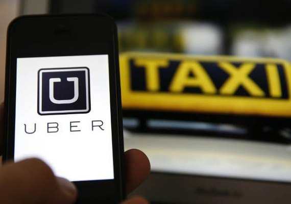 Taxistas de Barcelona e Madri entram em greve contra Uber e Cabify