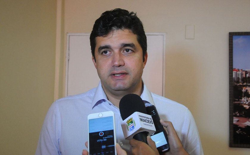 Prefeitura de Maceió anuncia nomeação de 54 novos concursados da Educação