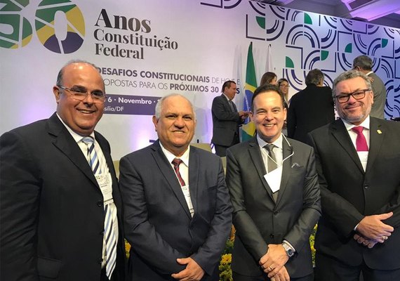 Presidente do TJ/AL participa de evento sobre os 30 anos da Constituição Federal