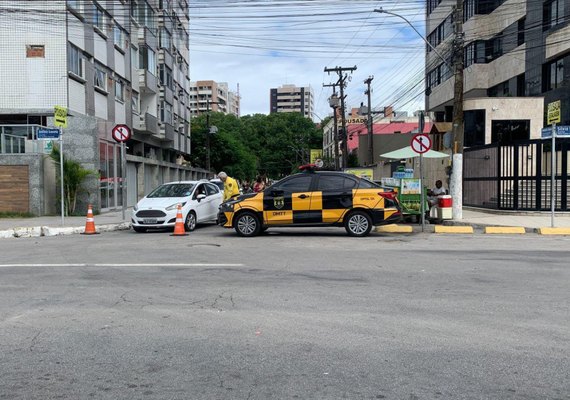 Bloqueios no trânsito garantiram segurança dos foliões durante as prévias carnavalescas