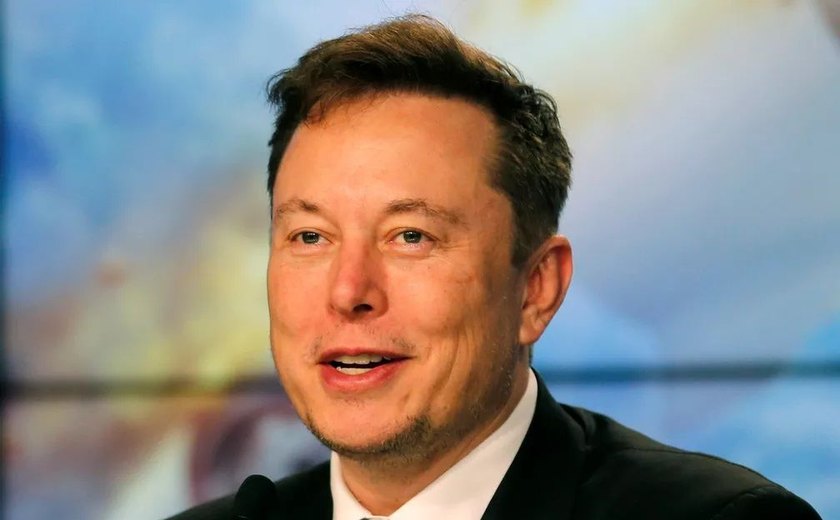 Queda em ações da Tesla tira Elon Musk do topo do ranking dos mais ricos do mundo