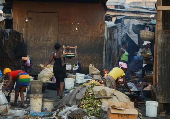 Alagoas: proporção de pretos entre pobres é maior em relação a brancos