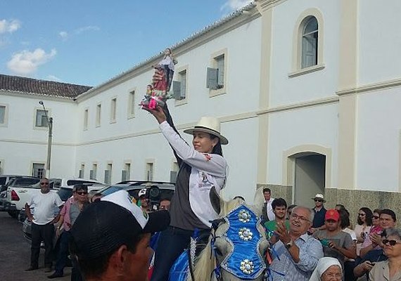 Missa em Bom Conselho abre cavalgada da padroeira de Arapiraca