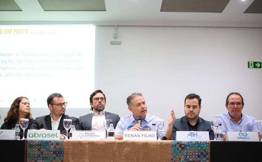 Renan Filho propõe criação de conselho para integrar trade turístico na definição de políticas