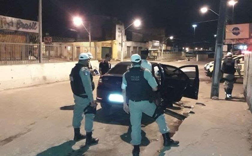 Ação conjunta da Polícia Militar reforça fiscalização na parte alta de Maceió