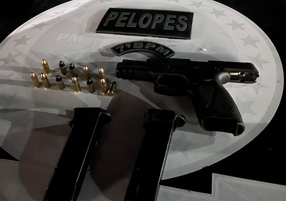 PM de Alagoas apreende 30 armas e mais de 17 quilos de drogas em uma semana